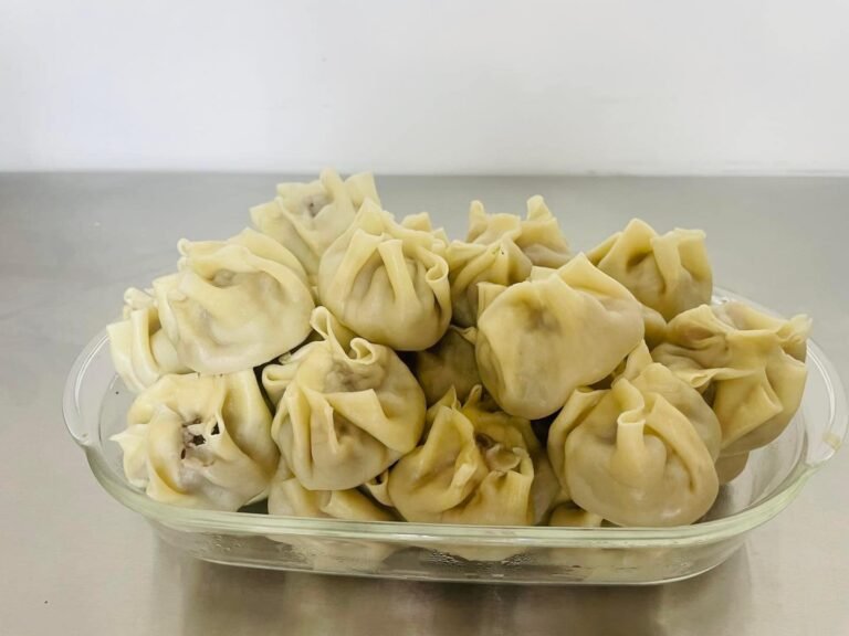 Read more about the article Буузыг яагаад сэвдэг вэ?